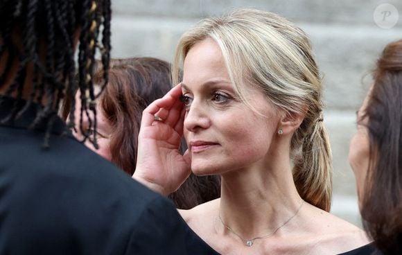 Audrey Crespo-Mara - Sorties des obsèques de Thierry Ardisson en l’église Saint-Roch de Paris, France, le 17 juillet 2025. 

© Clovis-Jacovides/Bestimage
