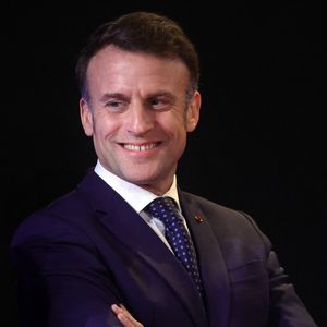 Alors que le chômage atteint des records en France, Emmanuel Macron a souhaité faire son petit geste pour l'emploi.

Le président Emmanuel Macron lors de la présentation du pavillon français de l'exposition universelle Osaka 2025 à la Cité de l'architecture et du patrimoine à Paris
© Teresa Suarez / Pool / Bestimage
