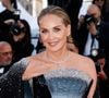 Le film Fjord du réalisateur roumain Cristian Mungiu a été présenté en compétition officielle ce lundi soir au Festival de Cannes.


Sharon Stone - Montée des marches du film " Fjord " lors du 79ème Festival International du Film de Cannes. © Jacovides-Moreau / Bestimage