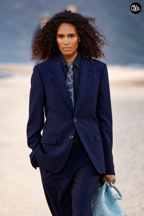 Défilé de mode Louis Vuitton Prêt à Porter Collection Homme Printemps/Été 2027 lors de la Fashion Week de Paris, à la Cité Internationale Universitaire de Paris, France, le 23 juin 2026. © Bestimage