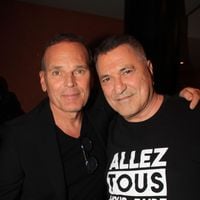 Jean-Marie Bigard pris en charge : Laurent Baffie prend une photo de l'humoriste depuis sa chambre