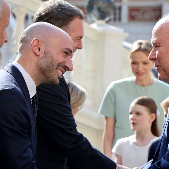 Le prince Albert II de Monaco, la princesse Charlène et leurs enfants accueillent le président Emmanuel Macron , sa femme Brigitte et une délégation au palais princier à Monaco le 7 juin 2025

© Ludovic Marin / Pool / Bestimage