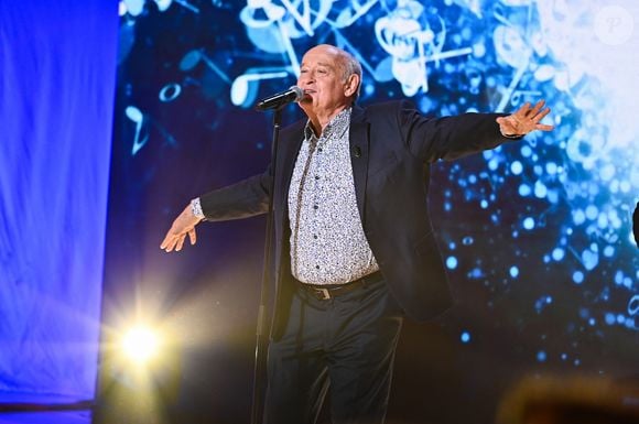 Exclusif - Michel Jonasz - Enregistrement de l'émission "Vivement dimanche" au studio Rive gauche, le 18 mars 2025, présentée par M.Drucker, et diffusée le 23 mars 2025 sur France 3.  © Guillaume Gaffiot / Bestimage