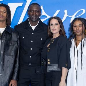 Tidiane Sy, Omar Sy, Hélène Sy, Sabah Sy au photocall du défilé Homme Louis Vuitton Printemps/Été 2025 dans le cadre de la Fashion Week de Paris, France, le 18 juin 2024. © Olivier Borde/Bestimage