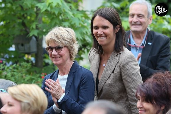 Miou-Miou et sa fille Jeanne Herry - Fête des prix SACD 2015 à la SACD (la Société des auteurs et compositeurs dramatiques) à Paris, le 15 juin 2015. Photo par Christophe Clovis / Bestimage