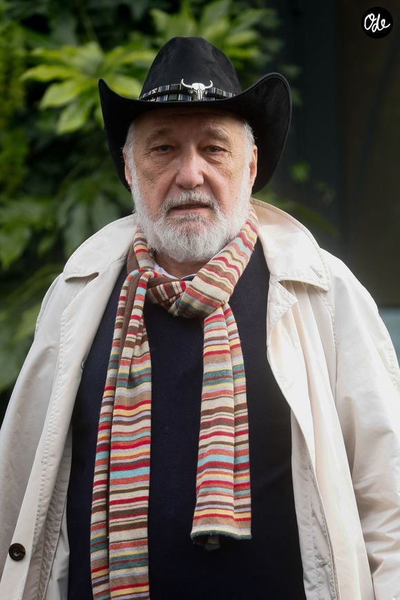 François Berléand - Arrivées à l'enregistrement de l'émission "Vivement Dimanche" présentée par M. Drucker qui sera diffusée le 17 mars 2024 sur France 3, au Studio Gabriel à Paris, France, le 12 mars 2024.

© Christophe Clovis / Bestimage