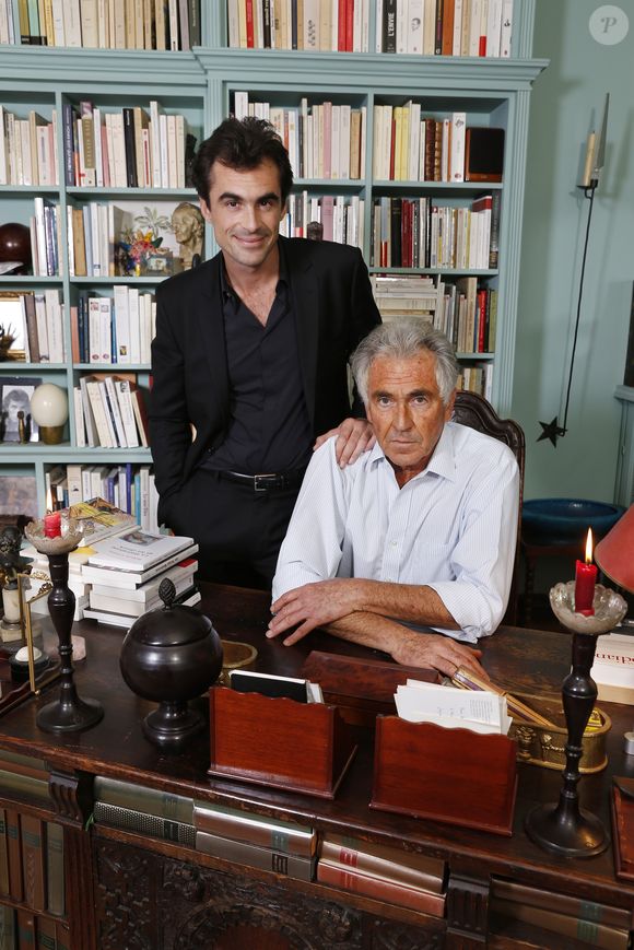 Exclusif - Rendez-vous avec Jean Paul Enthoven et son fils Raphael Enthoven - Paris le 17/10/2013 (OLIVIER BORDE / BESTIMAGE).