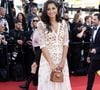 Elle a aussi alerté sur le coût élevé des funérailles, qu'elle estime à environ 7 000 euros.

Cindy Fabre (Robe Christophe Guillarmé) - Montée des marches du film « Emilia Perez » lors du 77ème Festival International du Film de Cannes, au Palais des Festivals à Cannes. Le 18 mai 2024
© Jacovides-Moreau / Bestimage