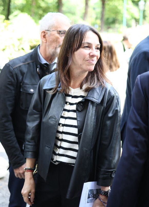 Sophie Le Saint lors de la cérémonie d'enterrement de Daniel Bilalian à l'église Saint-Pierre de Neuilly-sur-Seine, près de Paris, France, le 22 mai 2025.  Photo par Raphael Lafargue/ABACAPRESS.COM