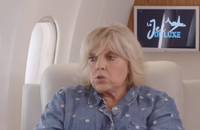 Le Jet de Luxe avec Laurence Boccolini : évincée de France TV, tumeur, sa fille, son nouveau projet - YouTube