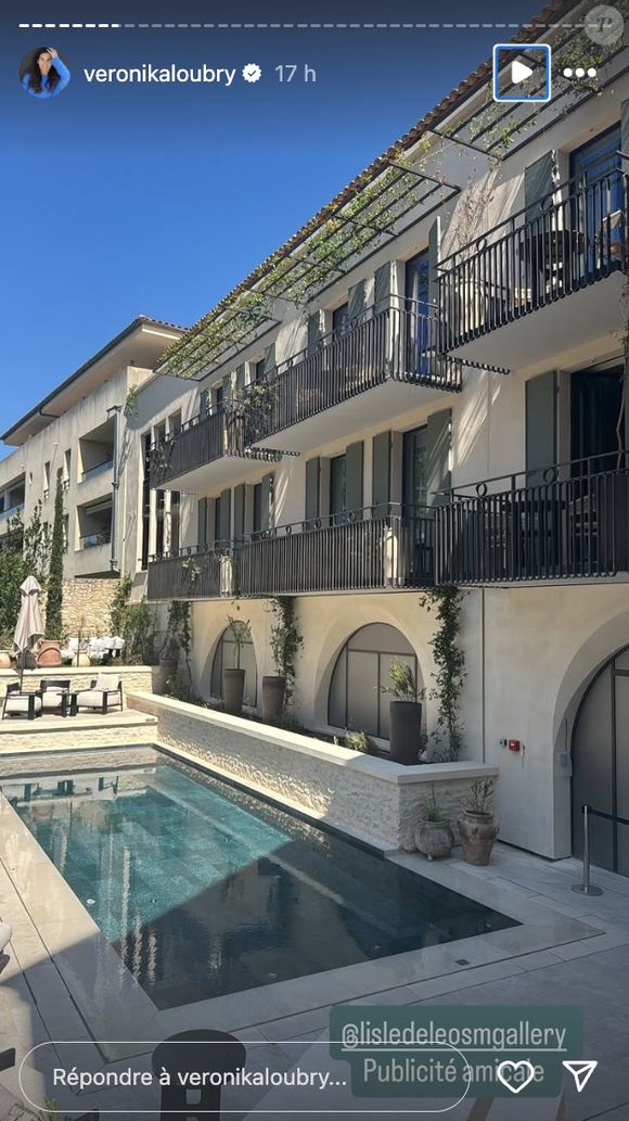 C'est ce que l'on apprend ce vendredi 12 décembre

Véronika Loubry immortalise sa venue dans le prestigieux hôtel de Patrick Bruel - Capture d'écran Instagram - Juillet 2025).