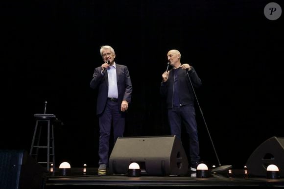 Exclusif - Gad Elmaleh célèbre les cinquante ans de carrière de Gilbert Coullier sur la scène du Zenith de Rouen à la fin de son spectacle "Lui même" 
Le 28 mars 2025. © Jack Tribeca / Bestimage