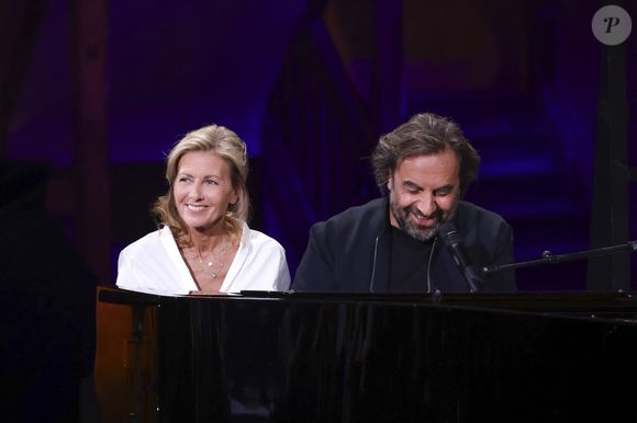 Animé par Claire Chazal, ce programme prestigieux célèbre la rencontre entre tous les arts.

Exclusif - Claire Chazal, André Manoukian lors de l'enregistrement de l'émission "Le Grand Echiquier - Spéciale Serge Gainsbourg" présentée par C.Chazal et A.Manoukian et diffusée le 7 avril 2026 sur France 2, à Paris, France, le 17 septembre 2025. © Jack Tribeca/Bestimage