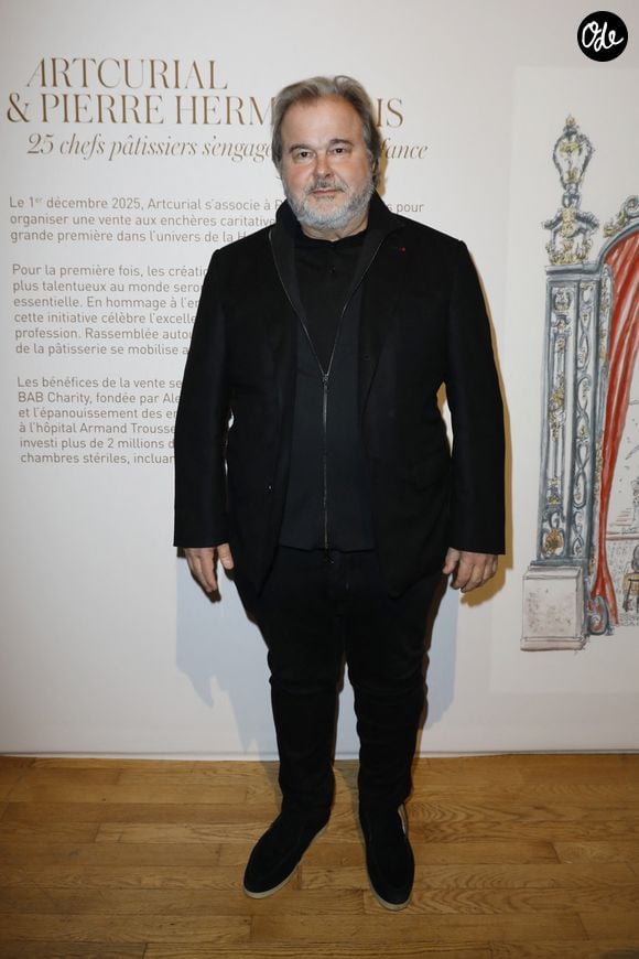 Exclusif - Pierre Hermé lors de la vente aux enchères caritative au profit de l'association BAB Charity à Paris pour aider les enfants atteints de leucémie chez Artcurial à Paris le 1er décembre 2025.
© Marc Ausset-Lacroix / Bestimage