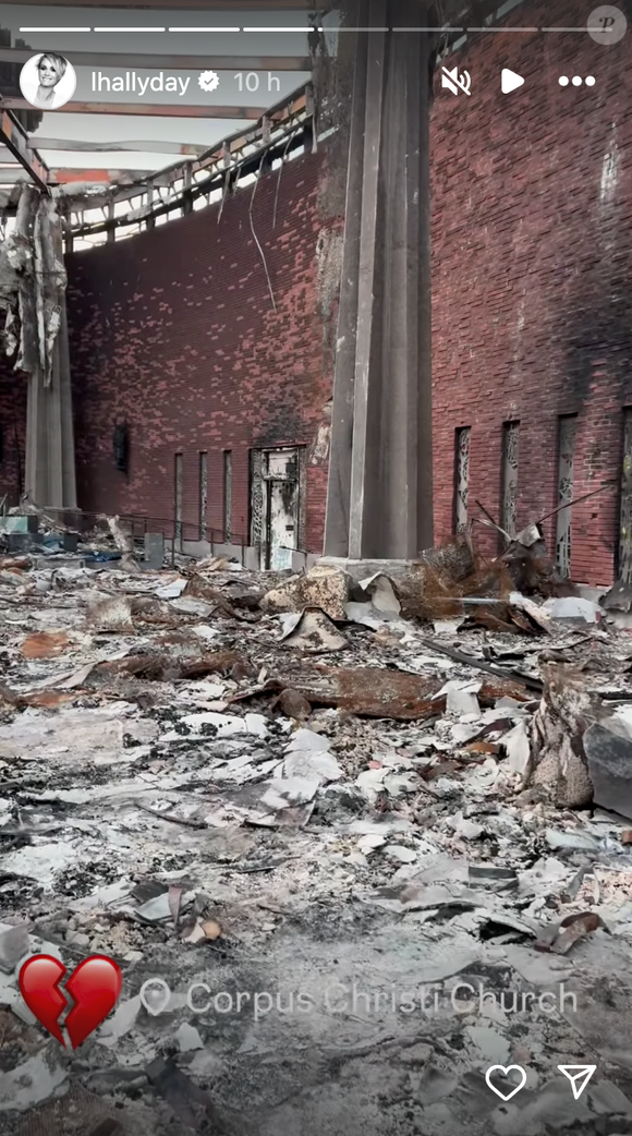 Laeticia Hallyday dévoile les ravages des incendies de Los Angeles sur une chapelle située à proximité de sa villa le dimanche 2 février 2025 sur Instagram.
Crédit : Instagram/lhallyday