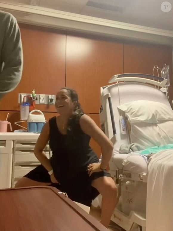 Picture MUST credit : Meghan / Instagram
Meghan Markle a partagé une vidéo d'elle en train de bouger sur un air de danse pour déclencher le travail alors qu'elle attendait sa fille Lilibet
Picture supplied by JLPPA
