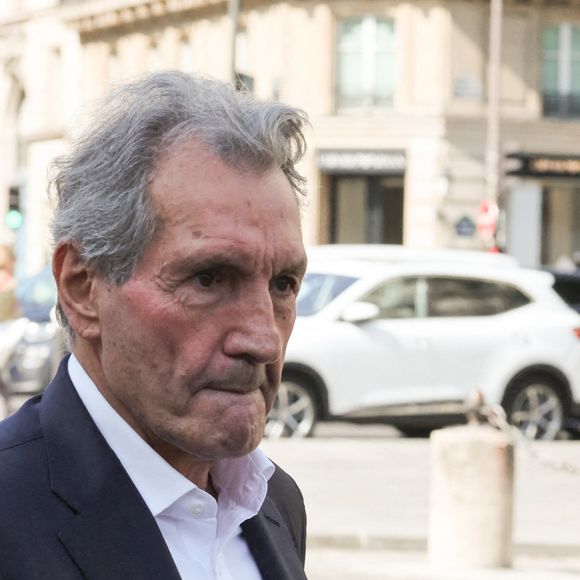Jean-Jacques Bourdin - Arrivées aux obsèques de Philippe Labro en l'église de Saint-Germain-des-Prés à Paris le 13 juin 2025. © Dominique Jacovides - Christophe Clovis / Bestimage