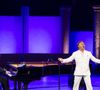 L'homme a quitté soudainement la scène.

Julie Sévilla-Fraysse, Yvan Cassar et Roberto Alagna lors du spectacle "Air d'opéra et mélodies italiennes" à l'occasion des Nuits Classiques du festival de Ramatuelle. le 31 juillet 2024
© Cyril Bruneau / Festival de Ramatuelle / Bestimage
