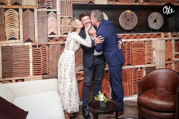 Exclusif - Maud Bailly (Directrice générale Sofitel, MGallery & Emblems), Sébastien Bazin (PDG du groupe Accor), Patrick Bruel - Patrick Bruel inaugure son hôtel cinq étoiles "L'Isle de Leos MGallery" à L'Isle-sur-la-Sorgue, France, le 23 septembre 2025. © Jack Tribeca / Bestimage