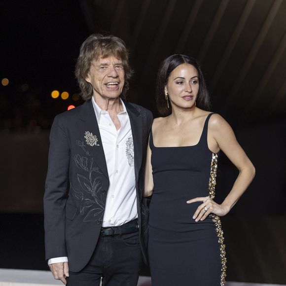 Mick Jagger et sa compagne Melanie Hamrick semblent s'être bien trouvés !

Mick Jagger et sa compagne Melanie Hamrick  - Photocall du dîner "Prelude pour les JO" à la Fondation Vuitton à Paris, France © Olivier Borde/Bestimage