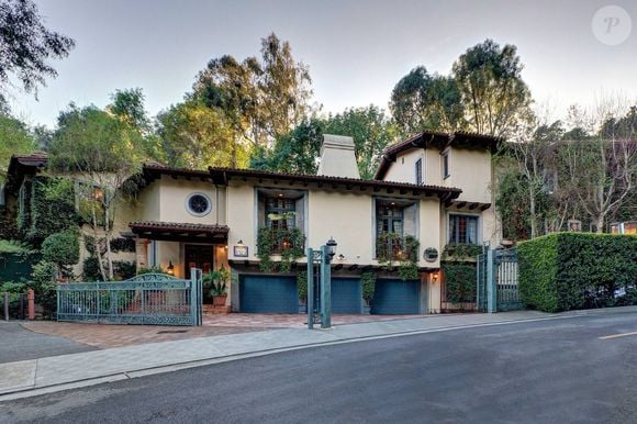 Johnny Depp aurait acheté cette maison de Hollywood Hills pour Paradis et leurs deux enfants. Selon les rapports, Depp a payé 4 million pour le manoir. CA, USA, le 14 janvier 2013. Photo Mavrix/ABACAPRESS.COM