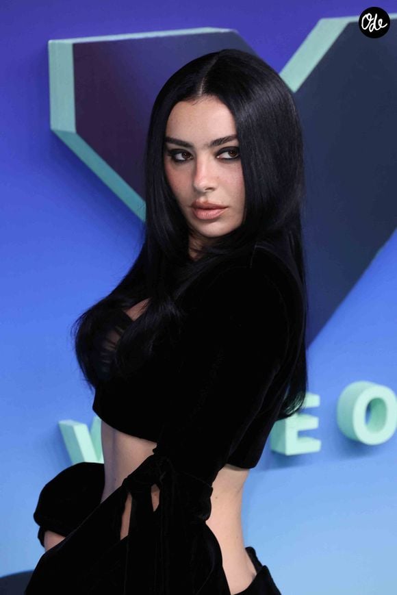 Charli XCX au MTV Video Music Awards 2026 à Los Angeles, le 7 Septembre 2025.

© Bestimage