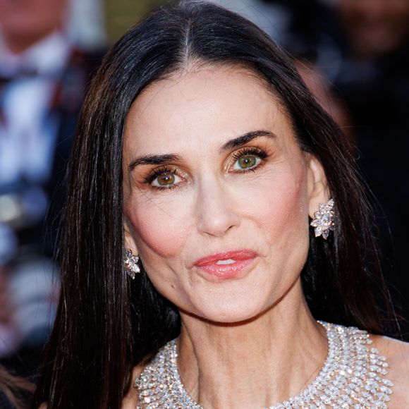 Demi Moore - Montée des marches du film " La vénus électrique " pour la cérémonie d'ouverture du 79ème Festival International du Film de Cannes, le 12 mai 2026. © Jacovides-Moreau /Bestimage