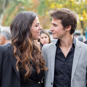 Anouchka Delon enceinte et Julien Dereims sont arrivés au défilé Elie Saab lors de la collection prêt-à-porter femme printemps-été 2020 à Paris le 28 septembre 2019. Photo de Nasser Berzane/ABACAPRESS.COM