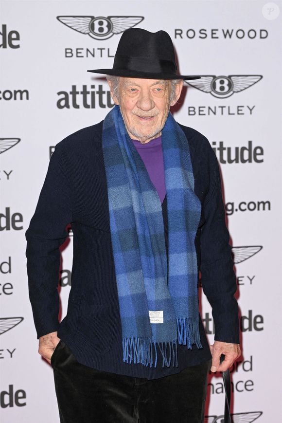 Ian McKellen assistent aux Attitude 101 Awards à l'hôtel Rosewood, à Londres en 2026.
Crédit : Backgrid UK/ Bestimage