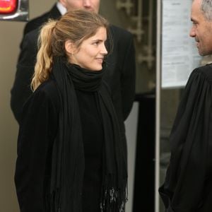 Archives - Alice Taglioni aux obsèques de Jocelyn Quivrin au Temple de l'étoile à Paris le 21 novembre 2009.
Crédit : JLPPA / Bestimage