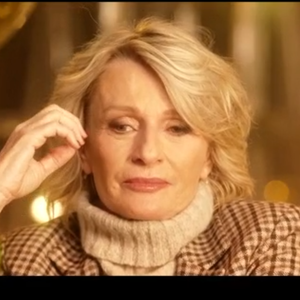 Sophie Davant a obtenu un "6" de la part de tout le jury 

Sophie Davant émue par la disparition de sa mère, "Danse avec les stars", capture d'écran TF1.