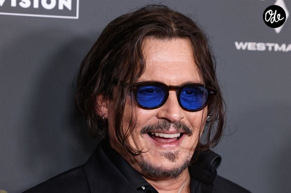 Johnny Depp lors de l'avant-première à Los Angeles du film « Modi: Three Days On The Wing Of Madness » de Vertical Entertainment, organisée au Writers Guild Theater à Beverly Hills (Californie).