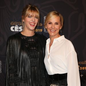 Laurence Ferrari et sa fille Laëtitia Hugues - Photocall de la 44ème cérémonie des César à la salle Pleyel à Paris. Le 22 février 2019. © Borde-Jacovides / Bestimage