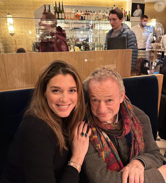 Jean-Luc Petitrenaud avec sa fille Louise. Photo publiée par Louise Petitrenaud sur Instagram le 6 décembre 2023.