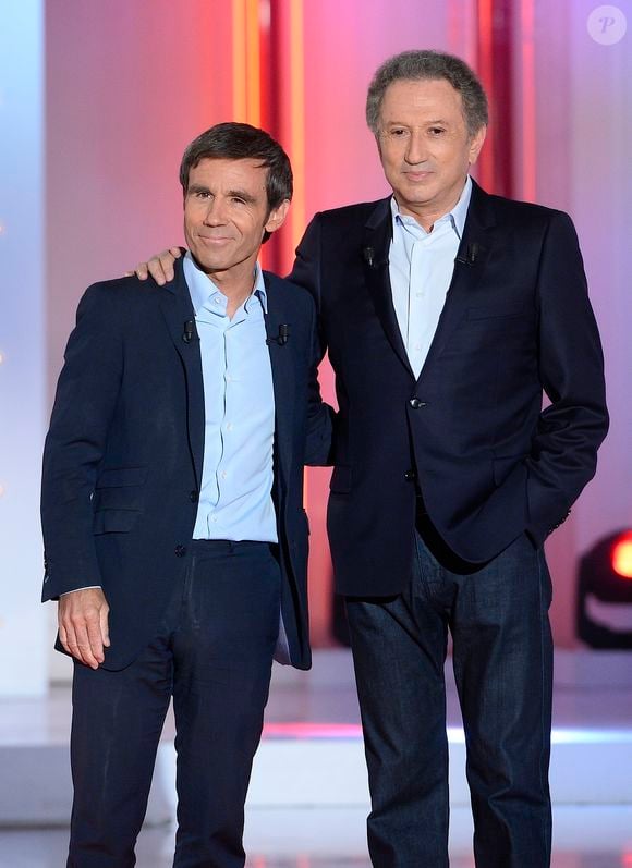 David Pujadas est un journaliste emblématique de la télévision française

David Pujadas et Michel Drucker - Enregistrement de l'émission "Vivement Dimanche" (archive)
© COADIC GUIREC / BESTIMAGE