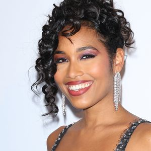 Clémence Botino (Miss France 2020) - Photocall du 4ème gala de charité de l'association "Les Bonnes Fées" à l'occasion de la campagne mondiale "Octobre Rose" à l'hôtel Peninsula, Paris  © Coadic Guirec/Bestimage