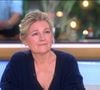 Jean Dujardin surpris par Jeanne Cherhal dans "C à vous", diffusé sur France 5 ce 11 mars 2026

Copyright : Capture d'écran France 5 / C à vous