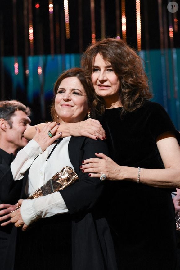 Agnes Jaoui et Valérie Lemercier assistent à la 49e cérémonie des César du cinéma à L'Olympia, à Paris, France, le 23 février 2024. Photo par Aurore Marechal/ABACAPRESS.COM