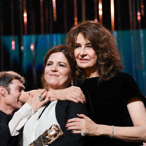 Agnes Jaoui et Valérie Lemercier assistent à la 49e cérémonie des César du cinéma à L'Olympia, à Paris, France, le 23 février 2024. Photo par Aurore Marechal/ABACAPRESS.COM