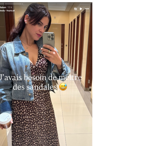 "Et puis un jour, tu te rends compte que ton aîné fait déjà ta taille !", écrit-elle.

Souailla, la femme de Jimmy Mohamed, en vacances à Dubaï avec leurs enfants.
