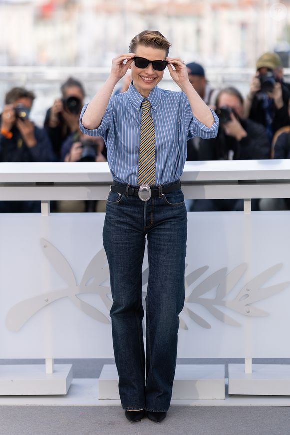 Les photocalls de jour sont d'ailleurs souvent l'occasion pour elles de dévoiler des looks pointus, modernes et audacieux.

Mélanie Thierry au photocall du film "La Vie D'Une Femme" lors du 79ème Festival International du Film de Cannes, France, le 14 mai 2026. © Jacovides-Moreau/Bestimage