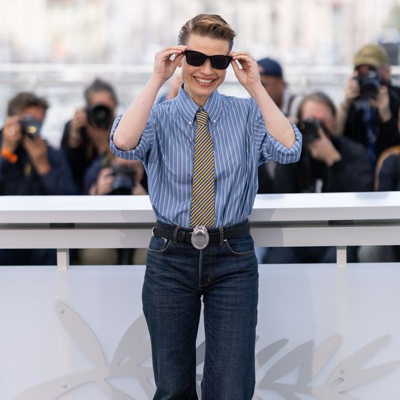 Les photocalls de jour sont d'ailleurs souvent l'occasion pour elles de dévoiler des looks pointus, modernes et audacieux.

Mélanie Thierry au photocall du film "La Vie D'Une Femme" lors du 79ème Festival International du Film de Cannes, France, le 14 mai 2026. © Jacovides-Moreau/Bestimage