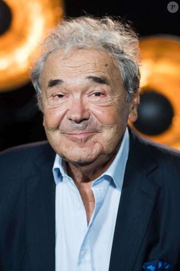 Exclusif - Pierre Perret - Backstage de l'enregistrement de l'émission "La Chanson secrète 7 " à la Scène musicale à Paris, qui sera diffusée le 15 janvier 2021 sur TF1.
© Gaffiot-Moreau / Bestimage