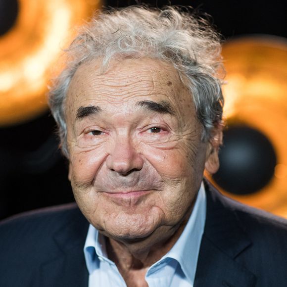 Exclusif - Pierre Perret - Backstage de l'enregistrement de l'émission "La Chanson secrète 7 " à la Scène musicale à Paris, qui sera diffusée le 15 janvier 2021 sur TF1.
© Gaffiot-Moreau / Bestimage