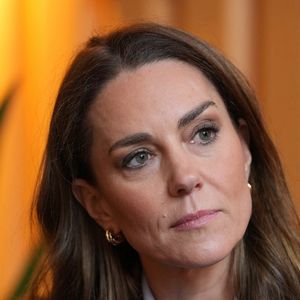 La consommation d’alcool reste un problème de santé publique majeur : en France et au Royaume-Uni, elle cause des milliers de décès chaque année.


Le prince William, prince de Galles, et Catherine (Kate) Middleton, princesse de Galles, visitent la brasserie Southwark Brewing Company à Londres.
Kin Cheung/WPA-Pool/Julien Burton via Bestimage