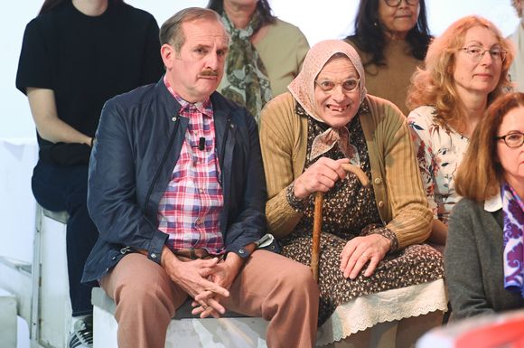 Exclusif - Les Bodin's (Vincent Dubois et Jean-Christian Fraiscinet) lors de l'enregistrement de l'émission Vivement dimanche au studio Rive gauche, présentée par M.Drucker, diffusée sur France 3 le 10 mai 2026, à Paris, France, le 14 avril 2026. © Guillaume Gaffiot/Bestimage