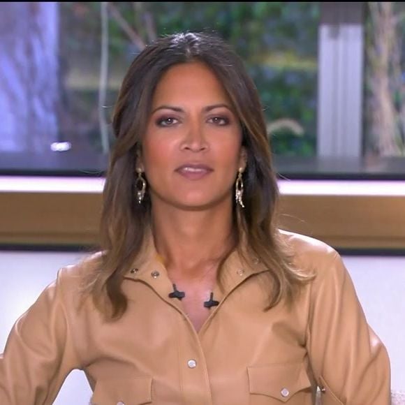 Émission "C L'Hebdo", présenté par Aurélie Casse sur France 5.