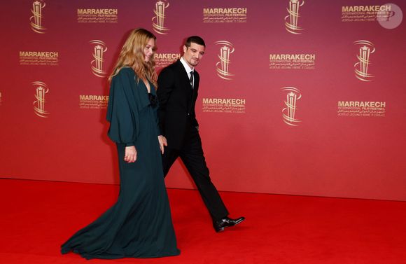 Virginie Efira et Niels Schneider au photocall lors de la deuxième journée de la 22ème édition du Festival International du Film de Marrakech, Maroc, le 29 novembre 2025. © Dominique Jacovides/Bestimage