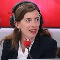 "Je vais pouvoir me lever deux heures plus tard" : En succédant à Thomas Sotto à la matinale de RTL, Céline Landreau gagne en sommeil !