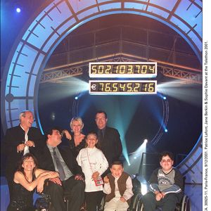 Patrice Laffont, Jane Birkin et Sophie Davant au Téléthon 2001.  © Jean-Jacques Datchary/ABACA.